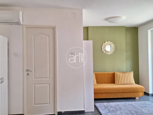 Kiadó kereskedelmi és ipari ingatlan Szeged, Belváros 104 nm