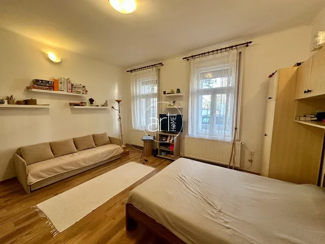 Eladó lakás Szeged, Rókus, Bodzafa utca 42 nm