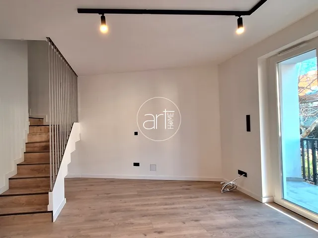 Eladó lakás Szeged, Alsóváros 68 nm