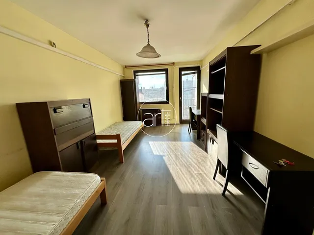 Kiadó lakás Szeged, Belváros, Berlini körút 61 nm