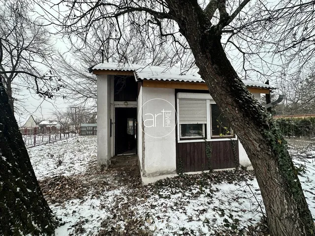 Eladó üdülő és hétvégi ház Szeged, Kiskundorozsma, Kövidinka utca 37 nm