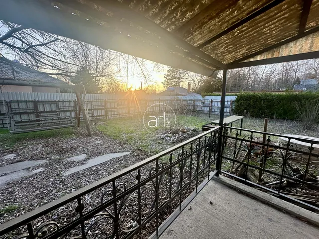 Eladó üdülő és hétvégi ház Szeged, Kiskundorozsma, Kövidinka utca 37 nm