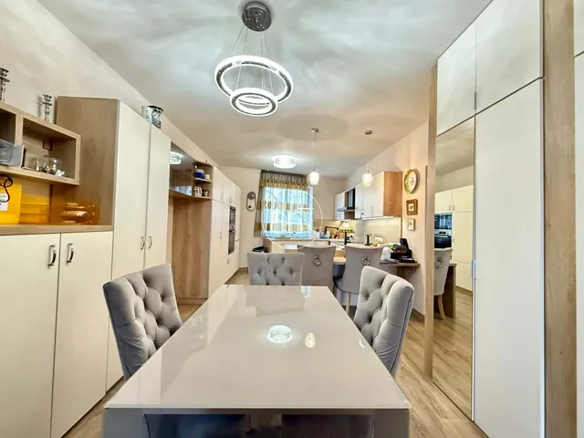 Eladó lakás Szeged, Belváros, Osztrovszky utca 97 nm