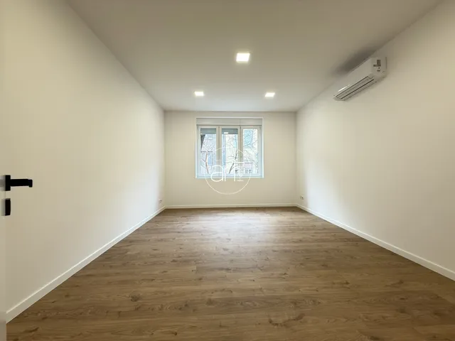 Kiadó lakás Szeged, Belváros, Batthyány utca 75 nm