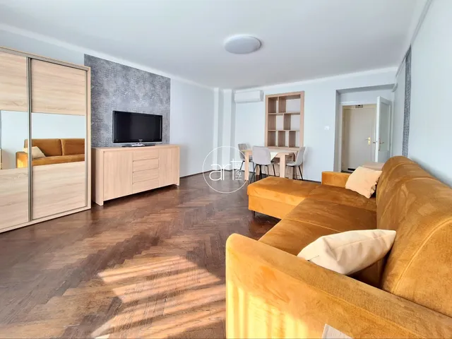 Kiadó lakás Szeged, Belváros 54 nm