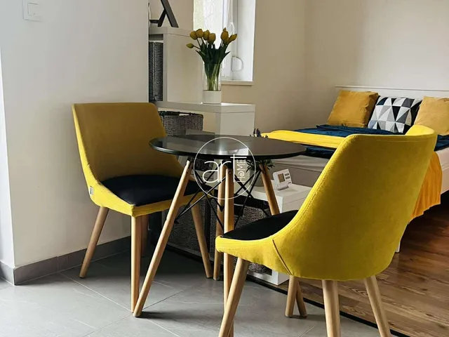 Kiadó lakás Szeged, Remény utca 37 nm