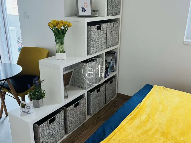 Kiadó lakás Szeged, Remény utca 37 nm