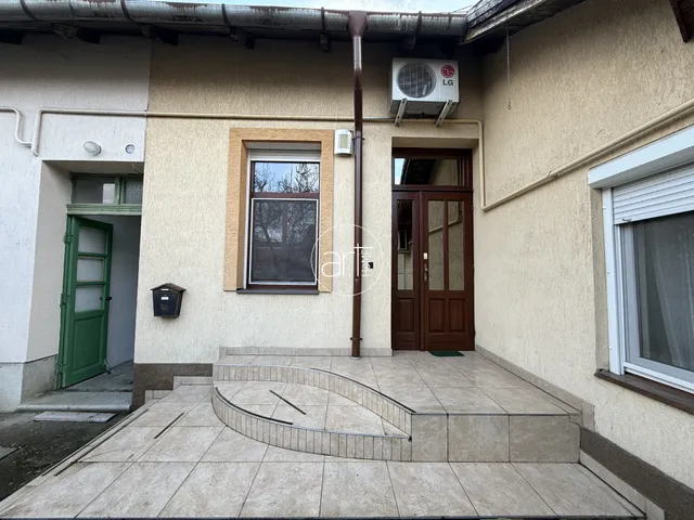 Eladó lakás Szeged, Újszeged 59 nm