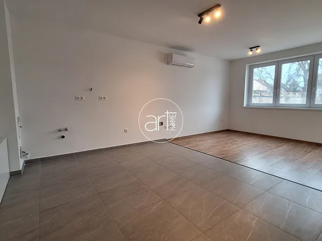 Kiadó lakás Szeged, Móraváros, Remény utca 53 nm