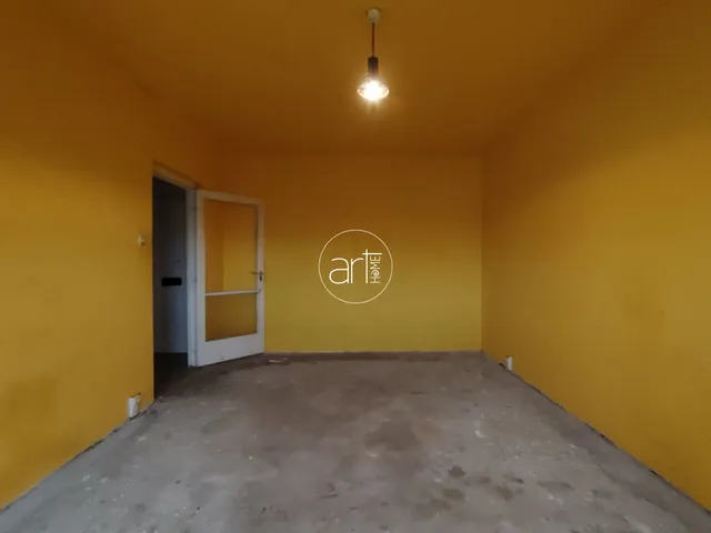 Eladó lakás Szeged, Makkosház 47 nm