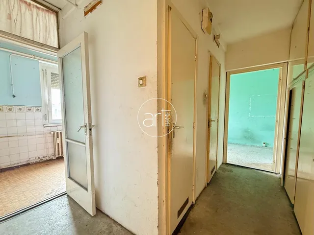 Eladó lakás Szeged, Makkosház 47 nm