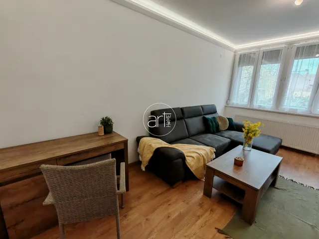 Kiadó lakás Szeged, Móraváros, Fűrész utca 74 nm