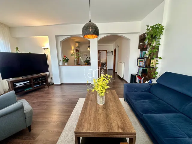 Eladó lakás Szeged, Móraváros, Csöndes utca 78 nm