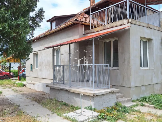Eladó ház Hódmezővásárhely, Gyümölcs utca 97 nm