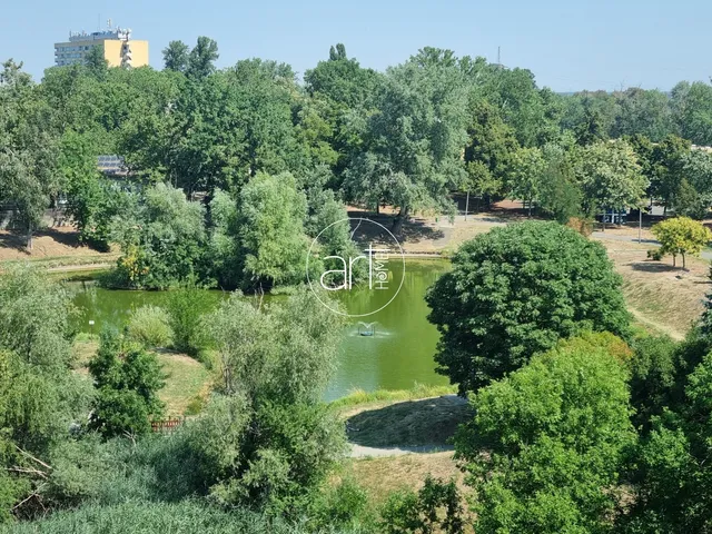 Eladó lakás Szeged, Tarján 52 nm