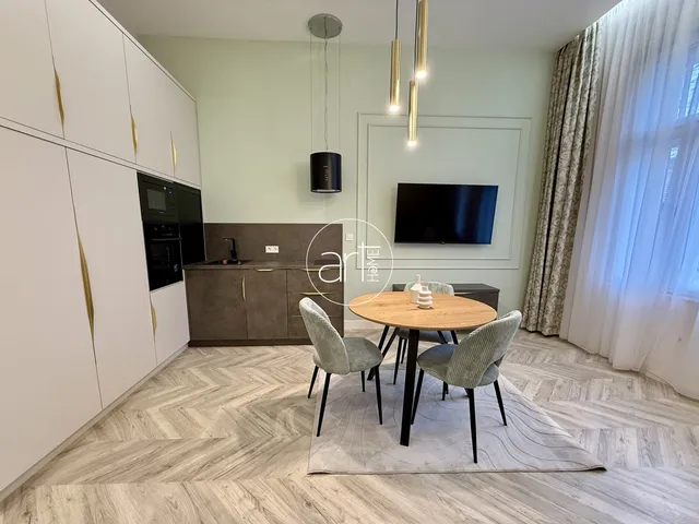 Kiadó lakás Szeged, Belváros, Béke utca 50 nm