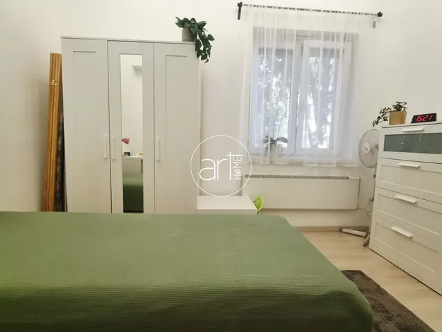 Eladó lakás Szeged, Újszeged, Közép fasor 50 nm