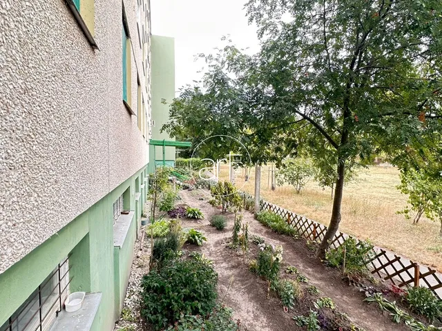 Eladó lakás Szeged, Makkosház 47 nm