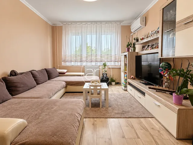 Eladó lakás Szeged, Északi városrész 60 nm