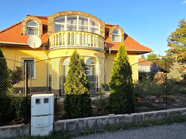 Eladó ház Szeged 130 nm