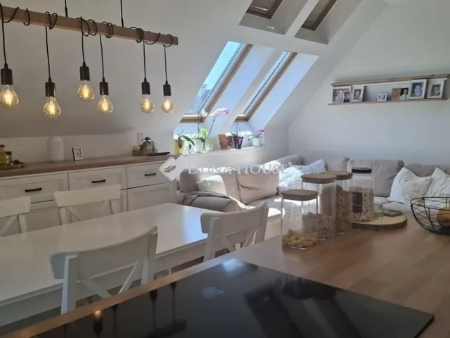 Eladó lakás Budapest III. kerület 145 nm