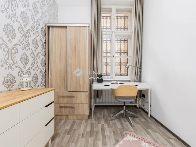 Eladó lakás Budapest V. kerület 130 nm