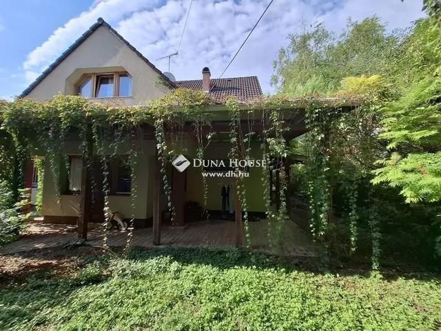Eladó ház Nagykovácsi 232 nm
