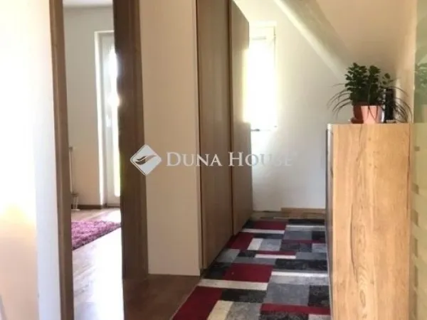 Eladó ház Solymár 150 nm