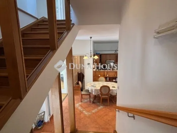 Kiadó ház Budapest II. kerület 220 nm