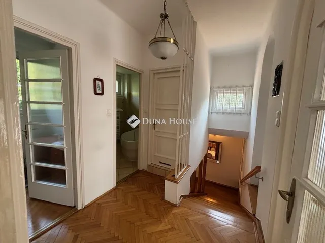 Kiadó ház Budapest II. kerület 220 nm