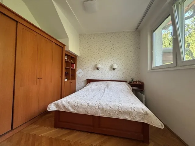 Kiadó ház Budapest II. kerület 220 nm