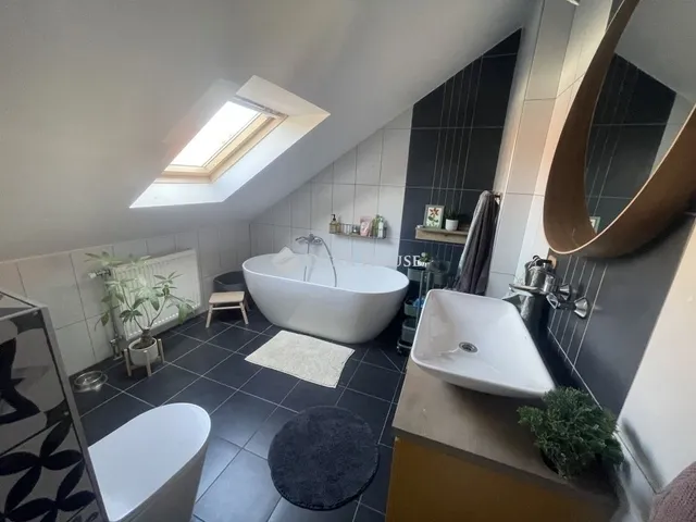 Eladó lakás Budapest II. kerület 72 nm