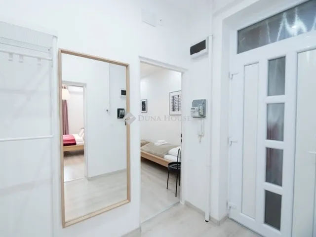 Eladó lakás Budapest I. kerület 75 nm