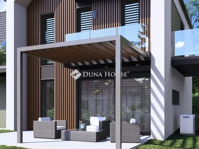 Eladó ház Budapest II. kerület 300 nm