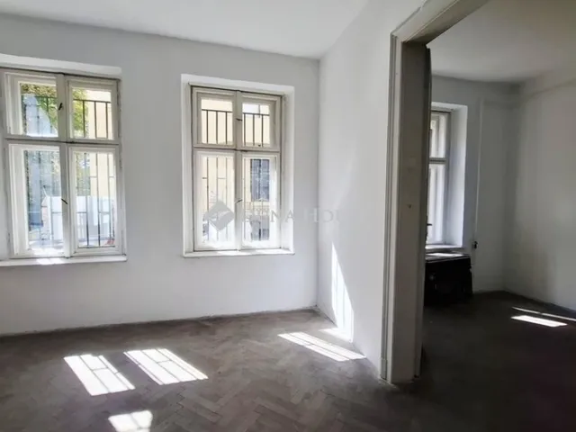 Eladó lakás Budapest II. kerület 66 nm