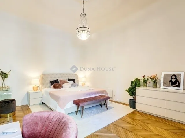 Eladó lakás Budapest II. kerület 115 nm