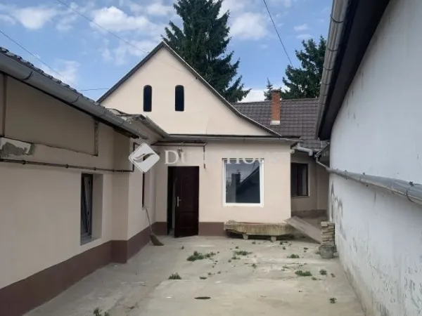 Eladó ház Tolna 120 nm