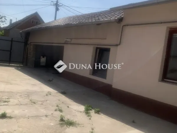 Eladó ház Tolna 120 nm