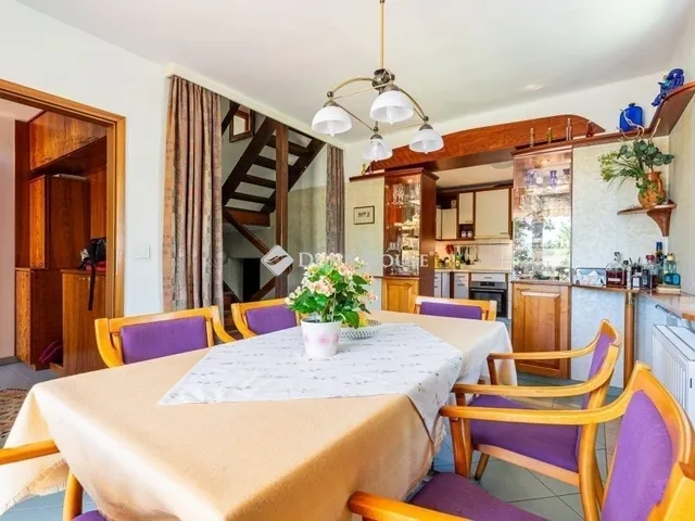 Eladó ház Budapest II. kerület 210 nm