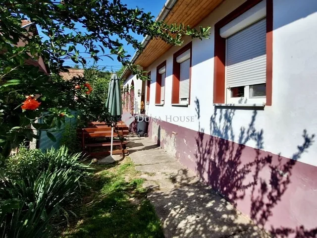 Eladó ház Szekszárd 81 nm