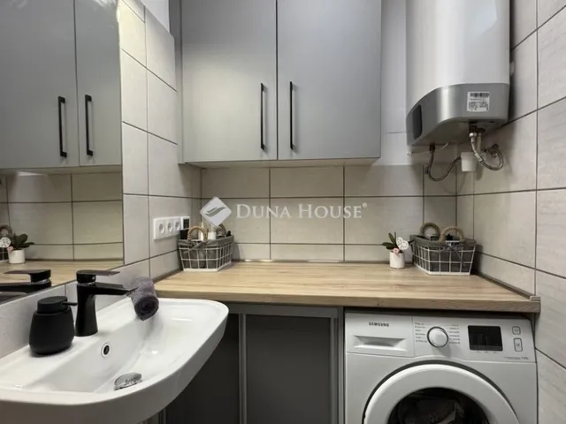 Eladó lakás Budapest III. kerület 47 nm