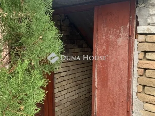 Eladó ház Tolna 140 nm