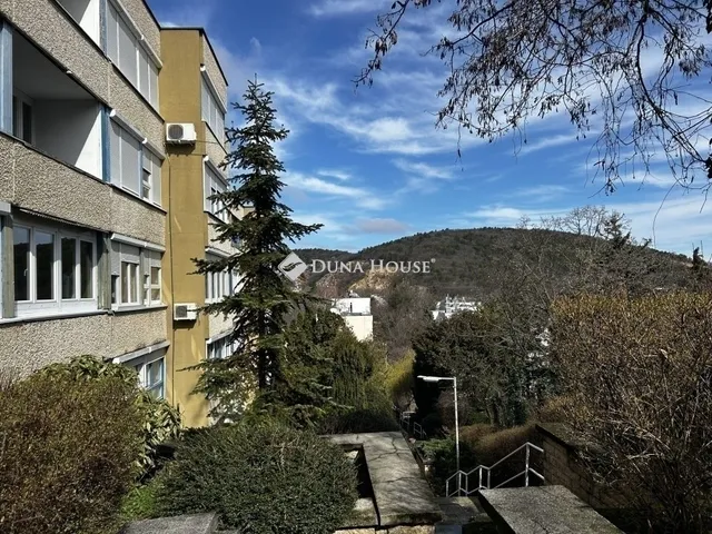 Eladó lakás Budapest II. kerület 60 nm