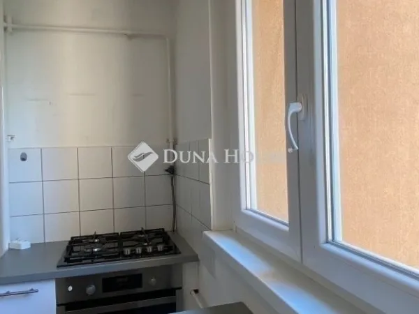 Eladó lakás Budapest III. kerület 69 nm