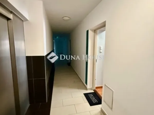 Eladó lakás Budapest III. kerület 39 nm