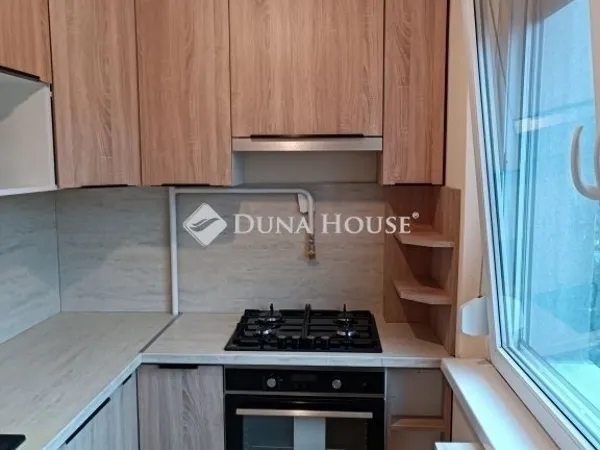 Eladó lakás Százhalombatta 71 nm