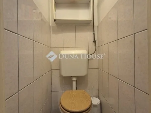 Eladó lakás Budapest III. kerület 61 nm