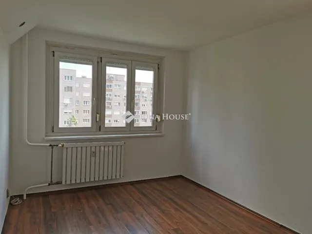 Eladó lakás Budapest III. kerület 66 nm