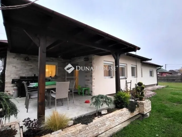 Eladó ház Tárnok 127 nm