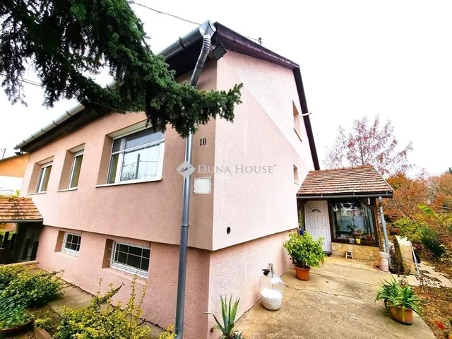 Eladó ház Szigethalom 200 nm